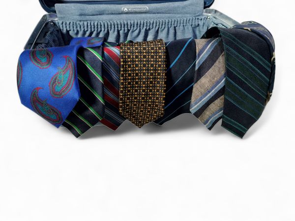 Lotto di cravatte  - Asta Vintagemania - Associazione Nazionale - Case d'Asta italiane