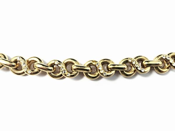 Collana a catena in metallo giallo e strass incolore  - Asta Vintagemania - Associazione Nazionale - Case d'Asta italiane