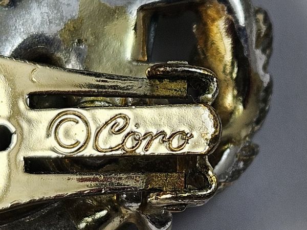 Coro, Demi parure collana e orecchini a clip  - Asta Vintagemania - Associazione Nazionale - Case d'Asta italiane