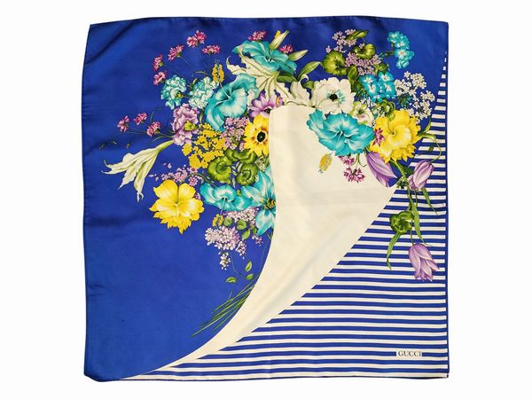 Gucci, Foulard in seta  - Asta Vintagemania - Associazione Nazionale - Case d'Asta italiane