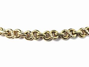 Collana a catena in metallo giallo e strass incolore  - Asta Vintagemania - Associazione Nazionale - Case d'Asta italiane
