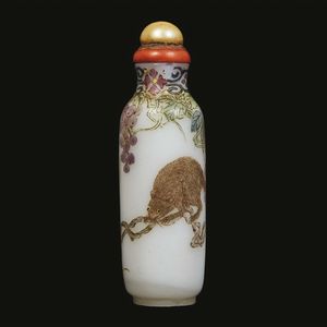 SNUFF BOTTLE, CINA, DINASTIA QING, SEC. XIX  - Asta Arte Orientale - Associazione Nazionale - Case d'Asta italiane