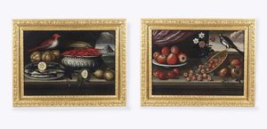 ARTISTA PIEMONTESE DEL XVII SECOLO - Coppia di dipinti raffiguranti natura morta con pesci, aragoste, limoni e uccello. natura morta con piatto di mele, cesto di azzeruoli e melagrane