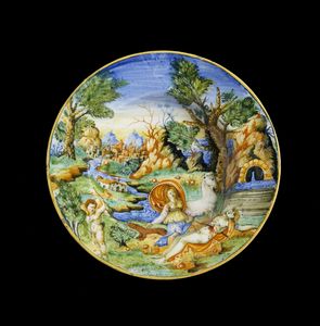BOTTEGA DI LUDOVICO E ANGELO PICCHI, CASTELDURANTE 1550-1560 CIRCA : Piatto in maiolica dipinta in policromia raffigurante il mito di Piramo e Tisbe  - Asta Asta 432 | ARTE ANTICA E DEL XIX SECOLO Tradizionale - Associazione Nazionale - Case d'Asta italiane