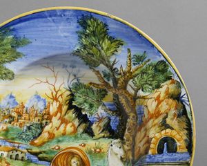 BOTTEGA DI LUDOVICO E ANGELO PICCHI, CASTELDURANTE 1550-1560 CIRCA : Piatto in maiolica dipinta in policromia raffigurante il mito di Piramo e Tisbe  - Asta Asta 432 | ARTE ANTICA E DEL XIX SECOLO Tradizionale - Associazione Nazionale - Case d'Asta italiane