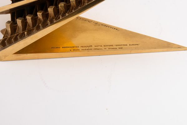 Arnaldo Pomodoro : Messaggio  - Asta Arte Moderna e Contemporanea - Associazione Nazionale - Case d'Asta italiane