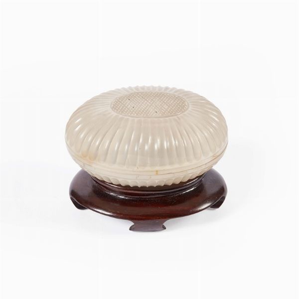 SCATOLINA, CINA, DINASTIA QING, SEC. XIX  - Asta Arte Orientale - Associazione Nazionale - Case d'Asta italiane