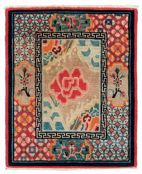 Tappeto Tibet, inizio XX secolo  - Asta Tappeti antichi - Associazione Nazionale - Case d'Asta italiane