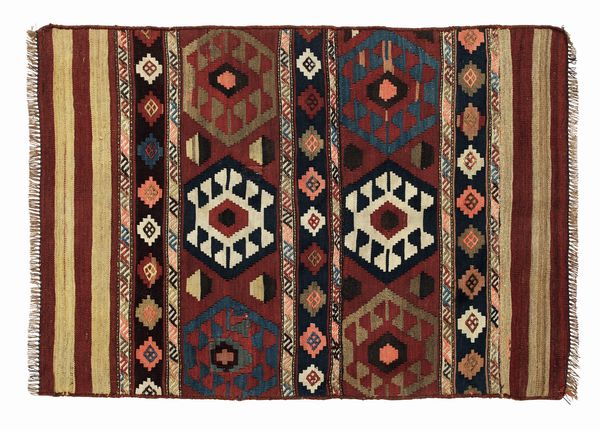 Kilim Veramin, fine XIX secolo  - Asta Tappeti antichi - Associazione Nazionale - Case d'Asta italiane
