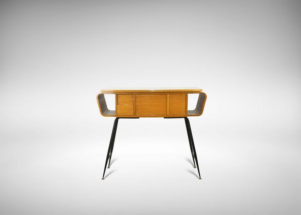 Console vintage di metà secolo per macchina da cucire SInger  - Asta 1950-1980 Design and Decor - Associazione Nazionale - Case d'Asta italiane