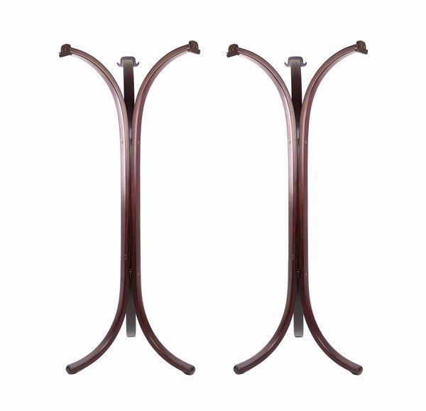 Coppia di attaccapanni  - Asta 1950-1980 Design and Decor - Associazione Nazionale - Case d'Asta italiane