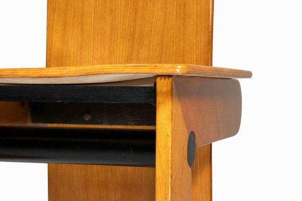 CARLO SCARPA Venezia, 1906 - Sendai, 1978 : Due sedie moderniste  - Asta 1950-1980 Design and Decor - Associazione Nazionale - Case d'Asta italiane