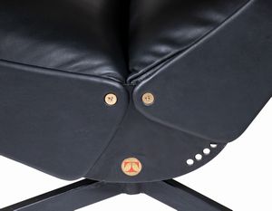 OSVALDO BORSANI (nello stile di)Varedo, 1911- Milano, 1985 : Poltrona regolabile P40 vintage  - Asta 1950-1980 Design and Decor - Associazione Nazionale - Case d'Asta italiane