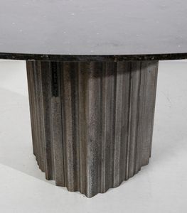 Max Papiri : Tavolo in marmo e granito per Studio A  - Asta 1950-1980 Design and Decor - Associazione Nazionale - Case d'Asta italiane