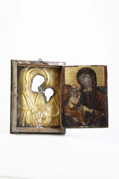 La Vergine Glykophiloùsa. Scuola veneto-cretese del XVII-XVIII secolo. Teca in legno e riza in argento fuso sbalzato cesellato e dorato di epoca posteriore (apparentemente priva di punzonatura)  - Asta Argenti da Collezione | Antichi - Associazione Nazionale - Case d'Asta italiane