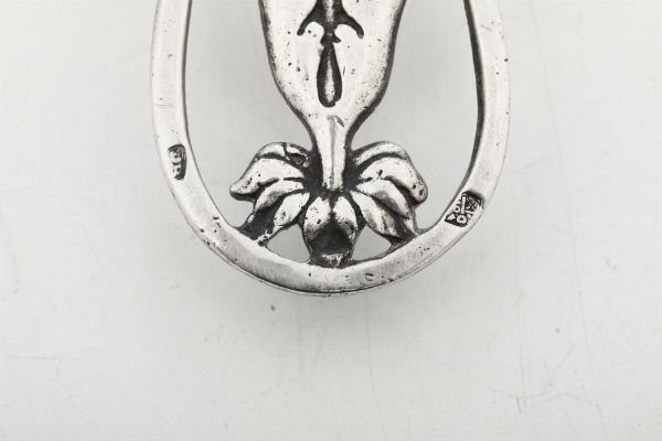 Coppia di palmatorie. Roma, fine del XVIII secolo. Marchio dell'argentiere D B entro rettangolo (non identificato)  - Asta Argenti da Collezione | Antichi - Associazione Nazionale - Case d'Asta italiane