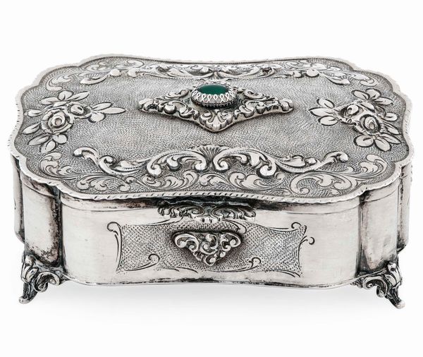 Portagioie. Argenteria artistica italiana del XX secolo  - Asta Argenti da Collezione | Antichi - Associazione Nazionale - Case d'Asta italiane