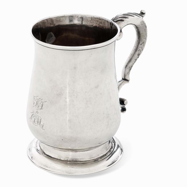 Mug. Londra 1773, marchio dell'argentiere parziale di difficile lettura  - Asta Argenti da Collezione | Antichi - Associazione Nazionale - Case d'Asta italiane