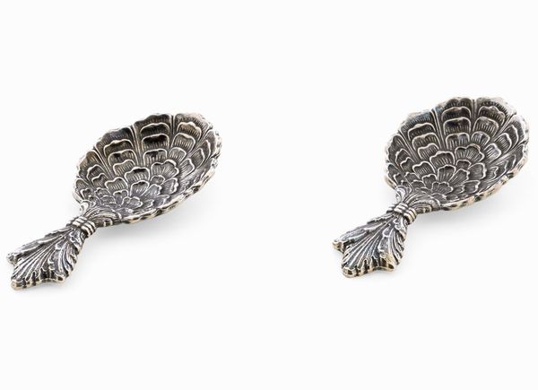 Due cucchiai fitoformi. Argentiere Clementi, Bologna per Maison Gianmaria Buccellati. Italia XX-XXI secolo  - Asta Argenti da Collezione | Antichi - Associazione Nazionale - Case d'Asta italiane