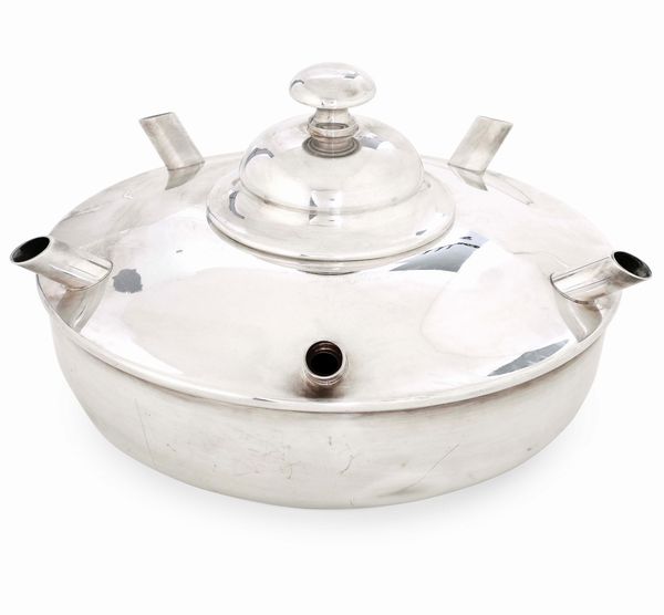 Grolla dell'amicizia. Argenteria milanese del XX-XXI secolo. Argentiere Giuseppe Silva  - Asta Argenti da Collezione | Antichi - Associazione Nazionale - Case d'Asta italiane