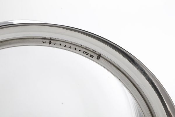 Ciotola. Maison Cartier Collezione Trinity Parigi, XX-XXI secolo  - Asta Argenti da Collezione | Antichi - Associazione Nazionale - Case d'Asta italiane