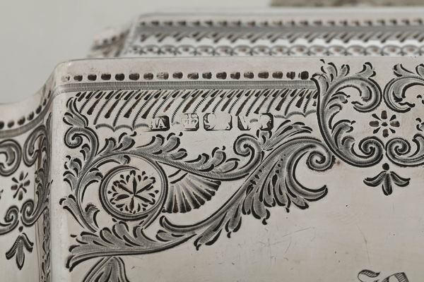 Teiera. Città di Sheffield 1888. Argentiere Harri Atkin  - Asta Argenti da Collezione | Antichi - Associazione Nazionale - Case d'Asta italiane