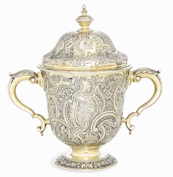 Coppa. Londra, 1742. Marchio dell'argentiere A V con stella e punto (non identificato)  - Asta Argenti da Collezione | Antichi - Associazione Nazionale - Case d'Asta italiane