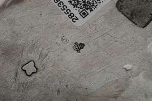 Mostardiera e acetoliera. Torino, ultimo quarto del XVIII secolo. Assaggiatore Giuseppe Fontana (1787-1815), contrassaggiatori Bartolomeo Bernardi (1778-1816) e Giuseppe Vernoni (1778-1824)  - Asta Argenti da Collezione | Antichi - Associazione Nazionale - Case d'Asta italiane