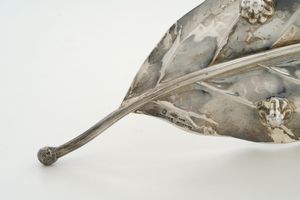 Foglia. Argentiere Broggi, Milano, per Federico Buccellati. Italia XX-XXI secolo  - Asta Argenti da Collezione | Antichi - Associazione Nazionale - Case d'Asta italiane