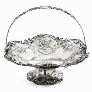 Cestino. Londra, 1864. Argentiere E.J. Barnard<BR>Etichetta cartacea Collezione Bulgari Roma  - Asta Argenti da Collezione | Antichi - Associazione Nazionale - Case d'Asta italiane