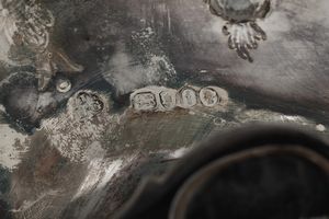 Cestino. Londra, 1864. Argentiere E.J. Barnard<BR>Etichetta cartacea Collezione Bulgari Roma  - Asta Argenti da Collezione | Antichi - Associazione Nazionale - Case d'Asta italiane