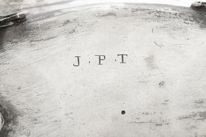 Oliera. Parigi, 1783-1784. Mastro argentiere Jaques Favre  - Asta Argenti da Collezione | Antichi - Associazione Nazionale - Case d'Asta italiane