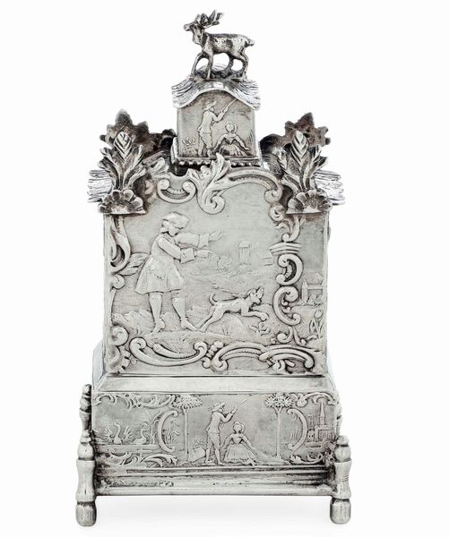 Scatola di foggia architettonica. Germania, Hanau XIX-XX secolo  - Asta Argenti da Collezione | XX secolo - Associazione Nazionale - Case d'Asta italiane