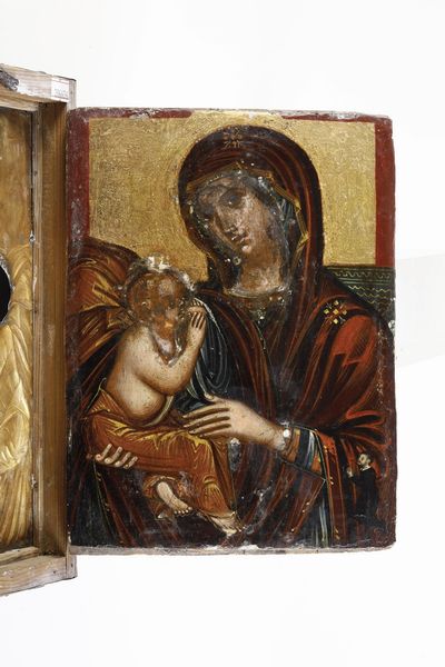 La Vergine Glykophiloùsa. Scuola veneto-cretese del XVII-XVIII secolo. Teca in legno e riza in argento fuso sbalzato cesellato e dorato di epoca posteriore (apparentemente priva di punzonatura)  - Asta Argenti da Collezione | XX secolo - Associazione Nazionale - Case d'Asta italiane