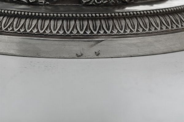 Tazza da puerpera. Milano, prima metà del XIX secolo. Argentiere Sciomachen  - Asta Argenti da Collezione | XX secolo - Associazione Nazionale - Case d'Asta italiane