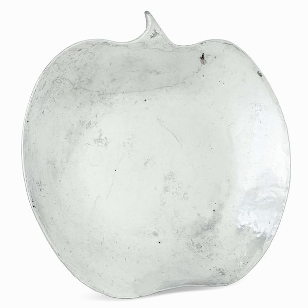 Grande ciotola. Argenteria artistica milanese del XX secolo. Argentiere Genazzi  - Asta Argenti da Collezione | XX secolo - Associazione Nazionale - Case d'Asta italiane