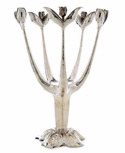 Monumentale lampada. Arrigo Finzi, Milano, metà del XX secolo  - Asta Argenti da Collezione | XX secolo - Associazione Nazionale - Case d'Asta italiane