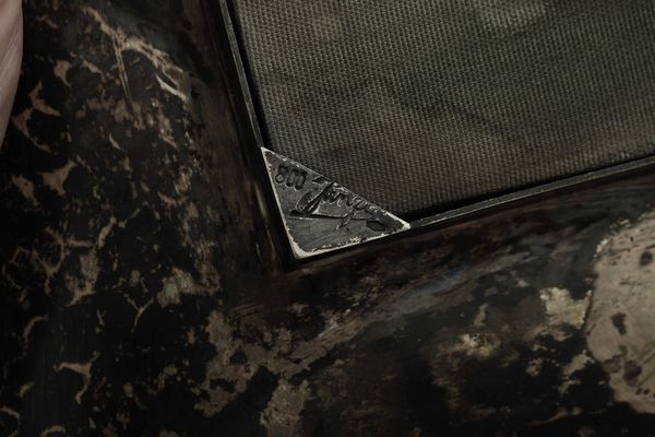 Cornice portafoto. Argenteria artistica milanese della prima metà del XX secolo. Argentiere Arrigo Finzi  - Asta Argenti da Collezione | XX secolo - Associazione Nazionale - Case d'Asta italiane