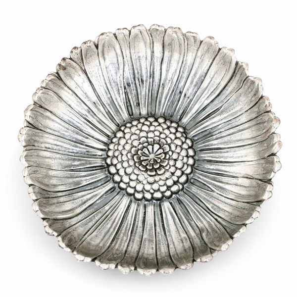 Ciotola Girasole. Maison Gianmaria Buccellati, Italia, XX-XXI secolo. Argentiere Clementi, Bologna  - Asta Argenti da Collezione | XX secolo - Associazione Nazionale - Case d'Asta italiane
