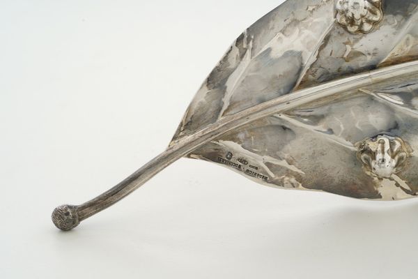 Foglia. Argentiere Broggi, Milano, per Federico Buccellati. Italia XX-XXI secolo  - Asta Argenti da Collezione | XX secolo - Associazione Nazionale - Case d'Asta italiane