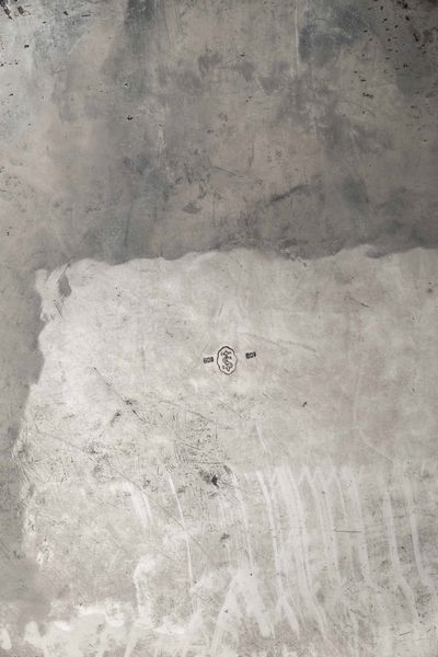 Caspeaux. Argento fuso, sagomato e cesellato. Argenteria artistica milanese del XX secolo. Argentiere Dabbene  - Asta Argenti da Collezione | XX secolo - Associazione Nazionale - Case d'Asta italiane