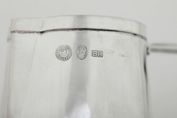 Brocca. Argenteria artistica fiorentina, seconda metà del XX secolo. Argentiere Brandimarte  - Asta Argenti da Collezione | XX secolo - Associazione Nazionale - Case d'Asta italiane