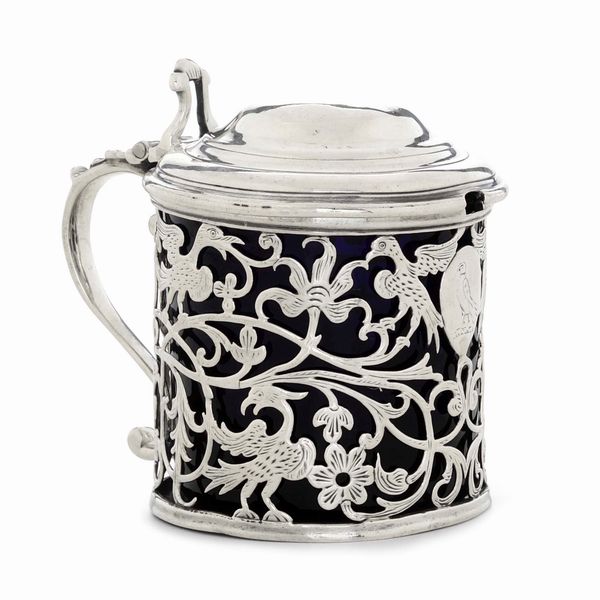 Mostardiera. Londra, seconda metà del XVIII secolo. Argentiere Esther Bateman  - Asta Argenti da Collezione | XX secolo - Associazione Nazionale - Case d'Asta italiane