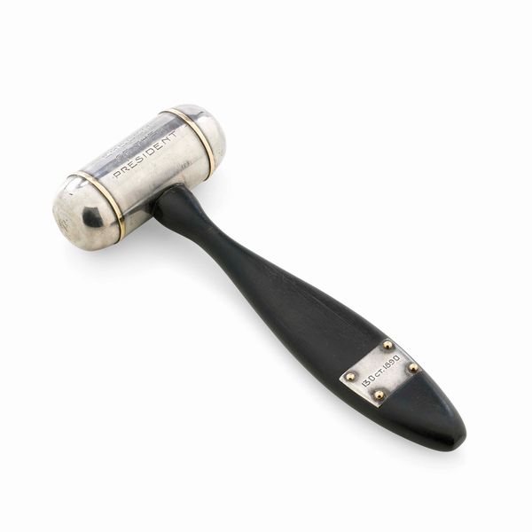 Martelletto celebrativo in custodia. Manifattura anglosassone fine XIX secolo  - Asta Argenti da Collezione | XX secolo - Associazione Nazionale - Case d'Asta italiane