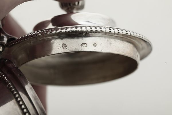 Cioccolatiera. Francia. Differenti marchi in uso dal XVIII al XIX secolo  - Asta Argenti da Collezione | XX secolo - Associazione Nazionale - Case d'Asta italiane