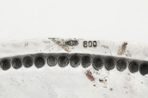 Piatto sagomato. Argenteria milanese, marchio con fascio littorio in uso dal 1935 al 1945  - Asta Argenti da Collezione | XX secolo - Associazione Nazionale - Case d'Asta italiane