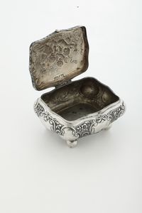 Portagioie. Argenteria artistica italiana, prima metà del XX secolo  - Asta Argenti da Collezione | XX secolo - Associazione Nazionale - Case d'Asta italiane