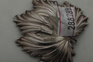 Foglia. Argentiere Clementi, Bologna per Maison Gianmaria Buccellati<BR>Fiore. Argentiere Clementi, Bologna <BR>Italia XX-XXI secolo  - Asta Argenti da Collezione | XX secolo - Associazione Nazionale - Case d'Asta italiane