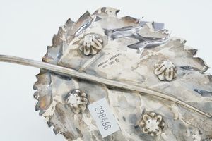 Foglia. Argentiere Broggi, Milano per Federico Buccellati. Italia, XX-XXI secolo  - Asta Argenti da Collezione | XX secolo - Associazione Nazionale - Case d'Asta italiane