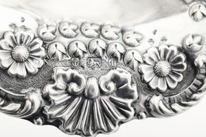 Centrotavola. Birmingham, 1905. Marchio dell'argentiere parziale di difficile lettura  - Asta Argenti da Collezione | XX secolo - Associazione Nazionale - Case d'Asta italiane